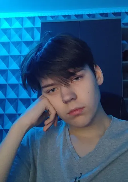 Broken из Казани, мне 20, познакомлюсь для вирта