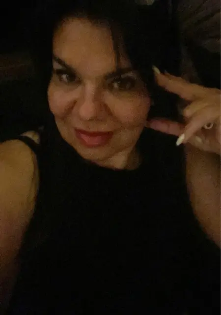 Я Marta, 41, знакомлюсь для общения в Москве