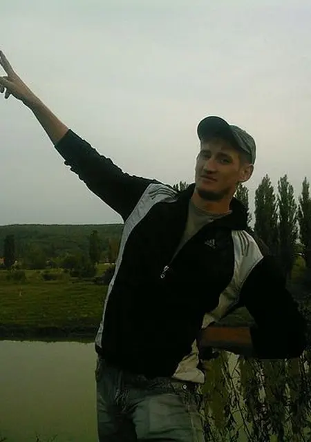 Amur из Майкопа, мне 35, познакомлюсь на одну ночь