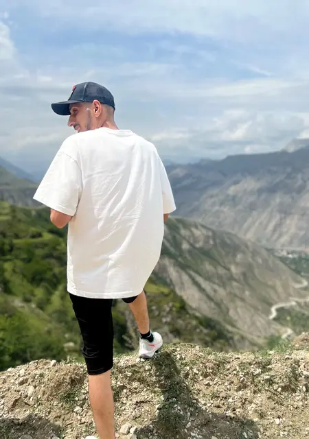 Я Велибек, 29, знакомлюсь для постоянных отношений в Люберцах