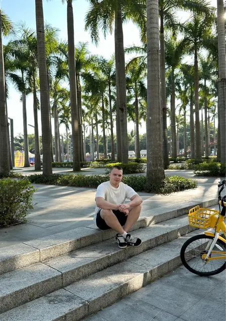 Я Алексей, 19, знакомлюсь на одну ночь в Владивостоке