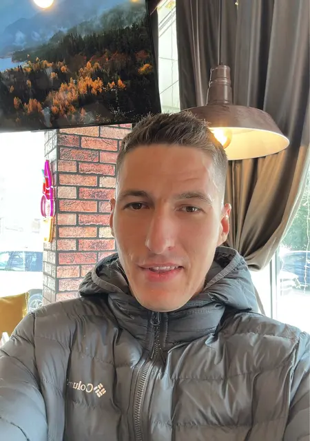 Я Илья, 30, из Южно-Сахалинска, ищу знакомства без обязательств