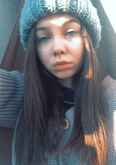 Я Алиса, 26, из Екатеринбурга, ищу знакомства без обязательств