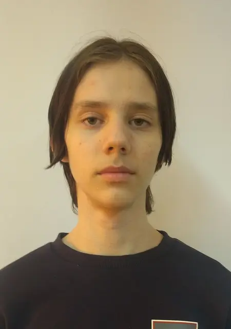 Даня из Апатитов, мне 18, познакомлюсь без обязательств