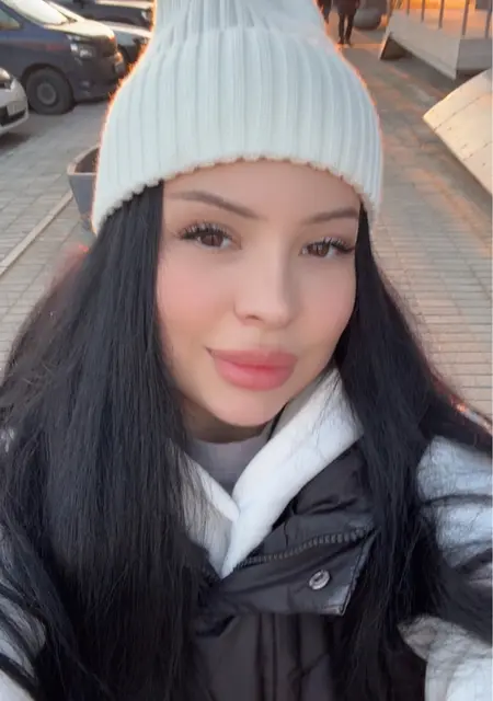 Валерия из Новосибирска, мне 22, познакомлюсь для приятного времяпровождения
