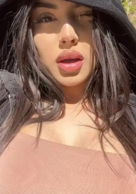 Юля из Воркуты, мне 21, познакомлюсь на одну ночь