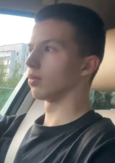 Николай из Петрозаводска, мне 19, познакомлюсь для вирта