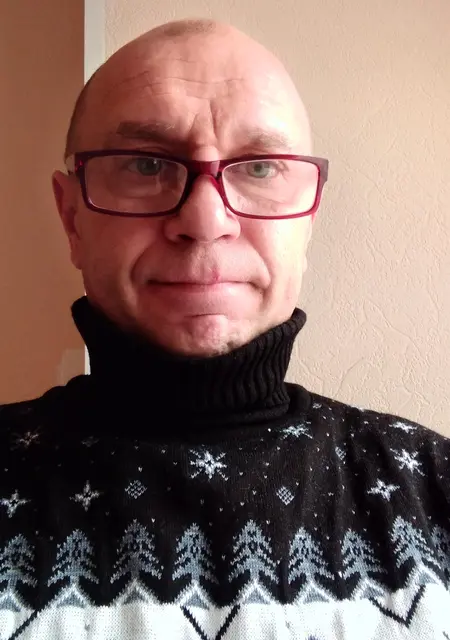 Юрий из Воронежа, мне 46, познакомлюсь для открытые отношения