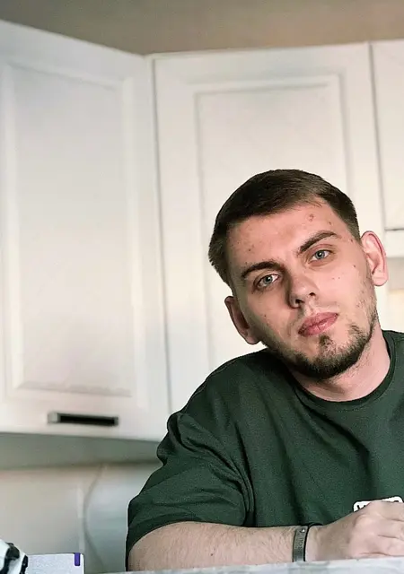 Кирилл из Нового Уренгоя, ищу на сайте приятное времяпровождение