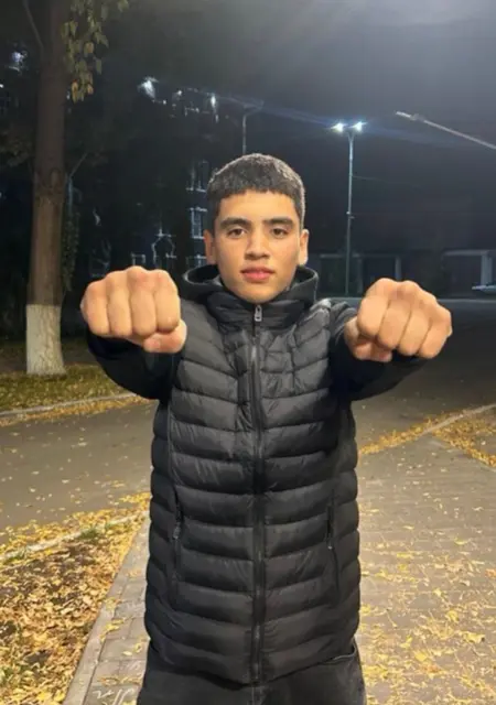 Я Tahir, 20, из Новокуйбышевска, ищу знакомство для совместных путешествий