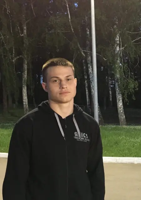 Anton из Читы, мне 19, познакомлюсь для общения