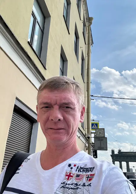 Виктор из Архангельска, ищу на сайте знакомства без обязательств