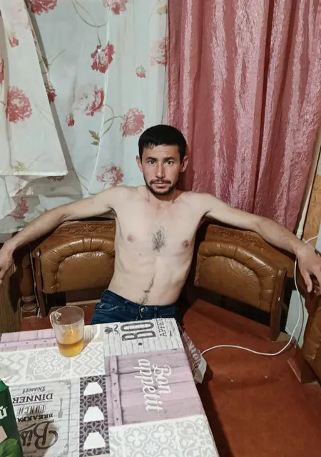 Самит из Нового Уренгоя, ищу на сайте открытые отношения