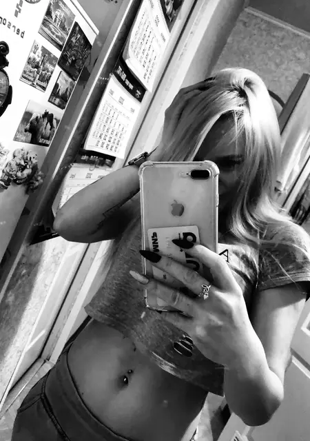 Anna Marie из Калининграда, мне 25, познакомлюсь для постоянных отношений