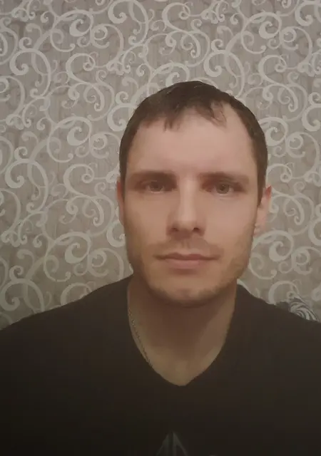 Я Максим, 34, из Жигулевска, ищу знакомства без обязательств