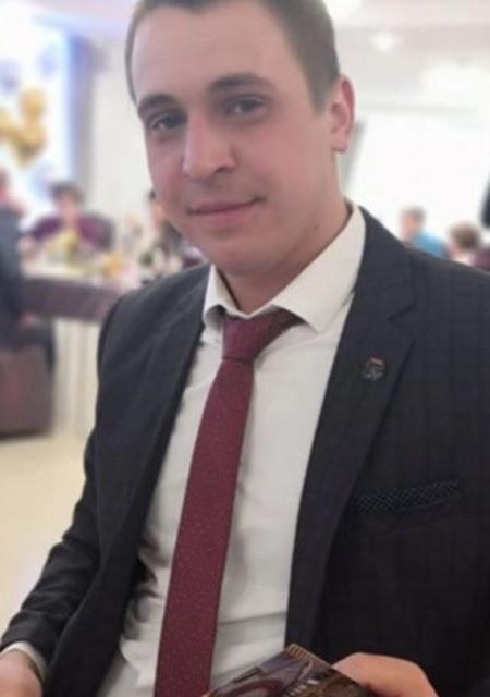 Я Айдар, 28, из Воткинска, ищу знакомство для общения