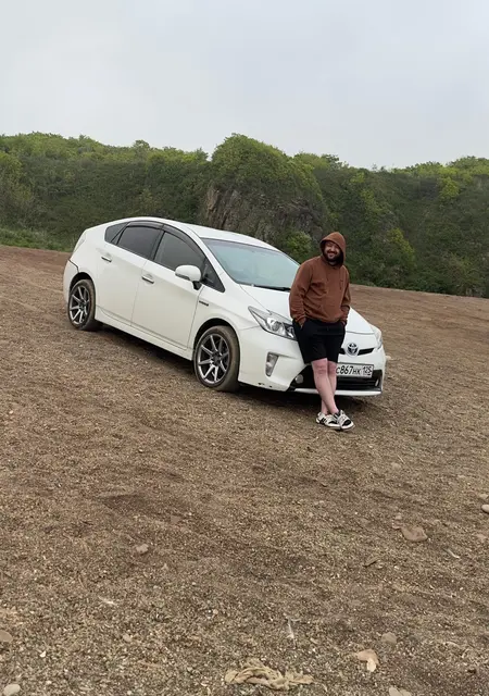 Я Кирилл, 33, из Владивостока, ищу знакомства на одну ночь