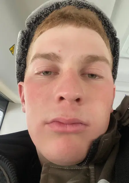 Я Максим, 22, знакомлюсь для приятного времяпровождения в Тобольске