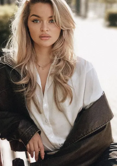 Я Алиса, 21, из Екатеринбурга, ищу знакомства без обязательств