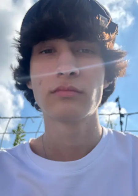 Александр из Казани, ищу на сайте знакомства на одну ночь