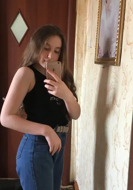 Настя из Новосибирска, мне 34, познакомлюсь для общения