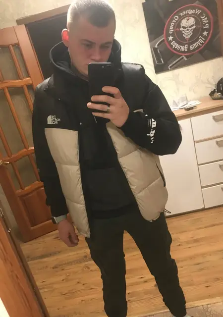 Я Саша, 24, из Малоярославца, ищу знакомства без обязательств