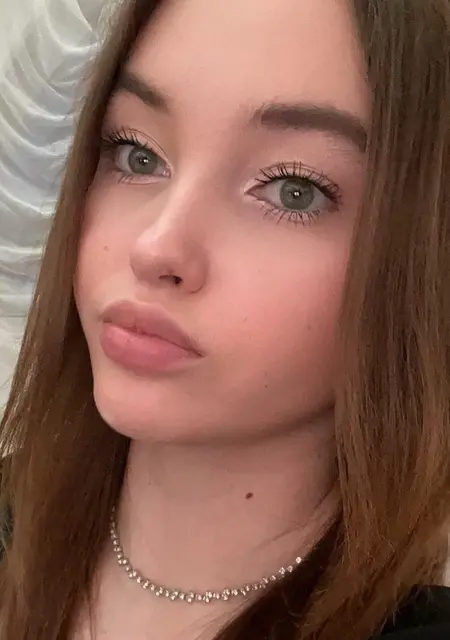 Я Кристина, 29, из Тюмени, ищу знакомство для совместных путешествий