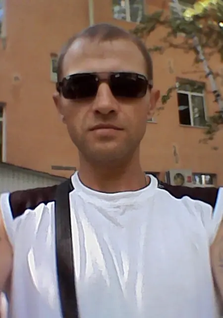 Я Николай, 39, из Томска, ищу знакомства на одну ночь