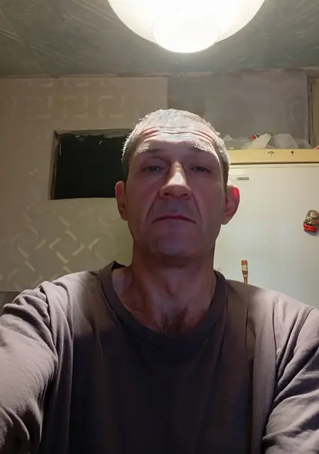 Я Геннадий, 48, из Тулы, ищу знакомство для открытые отношения