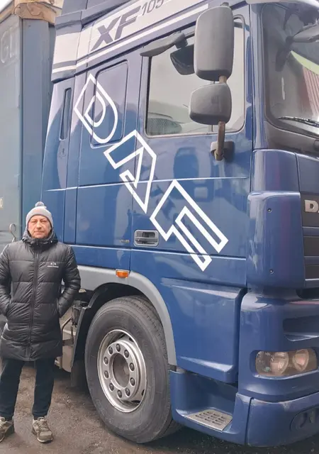 Я Олег, 46, из Вологды, ищу знакомство для постоянных отношений