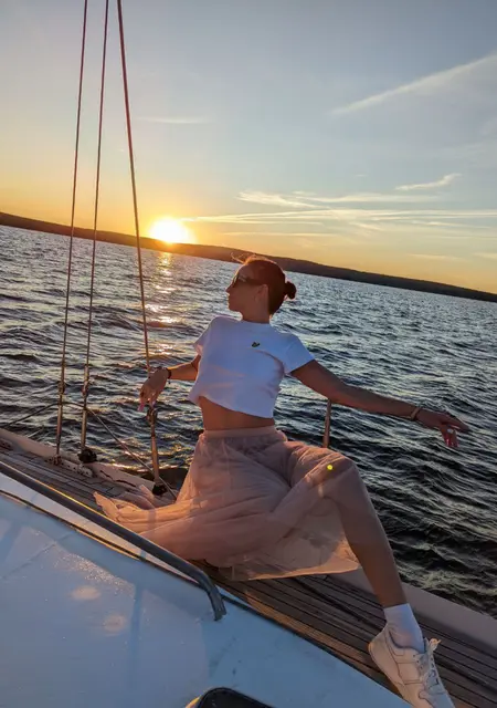 Лилия из Екатеринбурга, ищу на сайте знакомства на одну ночь