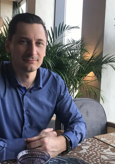 Евгений из Новороссийска, мне 40, познакомлюсь для дружбы