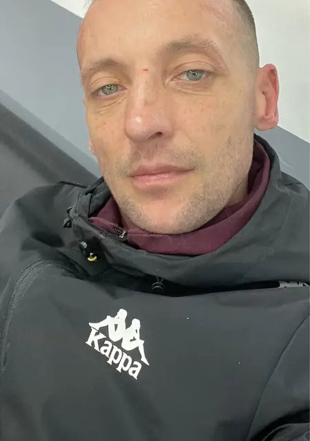 Денис из Тюмени, ищу на сайте знакомства на одну ночь