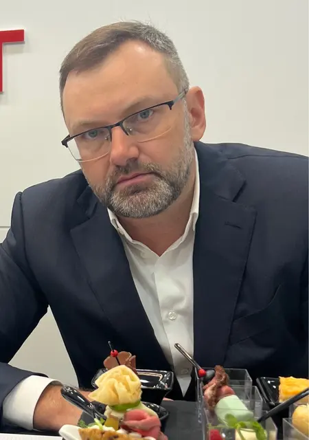 Я Игорь, 39, из Москвы, ищу знакомство для приятного времяпровождения