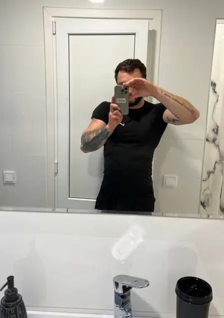 Георгий из Санкт-Петербурга, мне 28, познакомлюсь для вирта