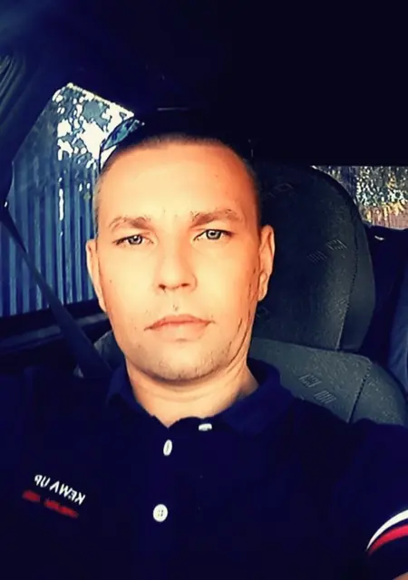 Артем из Ижевска, ищу на сайте знакомства на одну ночь