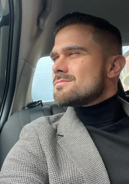 Я Алексей, 28, из Йошкар-Олы, ищу знакомство для приятного времяпровождения