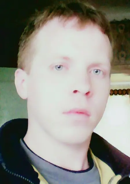 Я Павел, 37, знакомлюсь на одну ночь в Москве