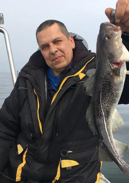 Я Андрей, 49, из Калининграда, ищу знакомства без обязательств