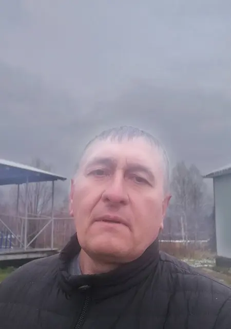 Я Колян, 50, знакомлюсь на одну ночь в Новосибирске