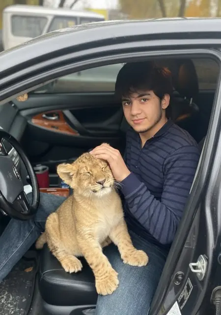 Muhammad из Москвы, мне 18, познакомлюсь для открытые отношения