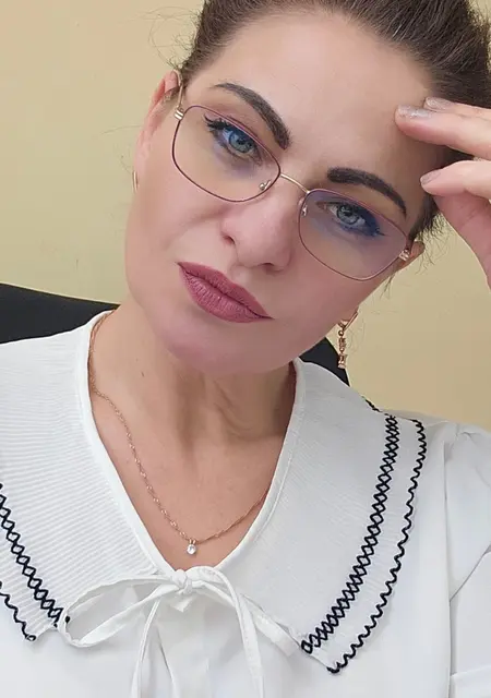 Надежда из Калининграда, ищу на сайте знакомства без обязательств