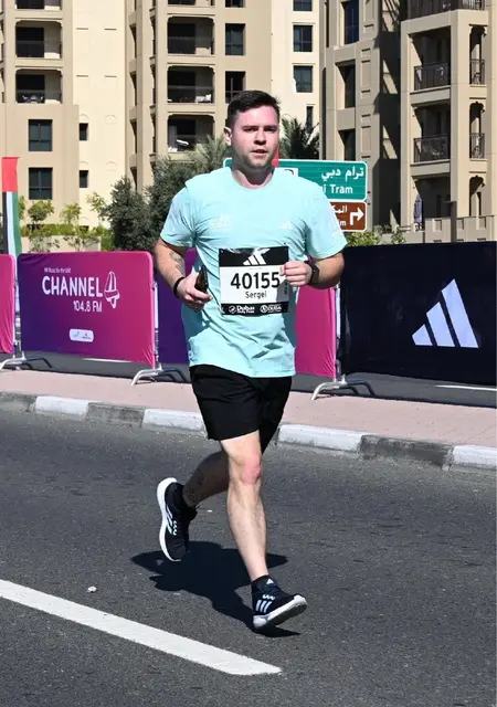 Максим из Иванова, мне 27, познакомлюсь без обязательств