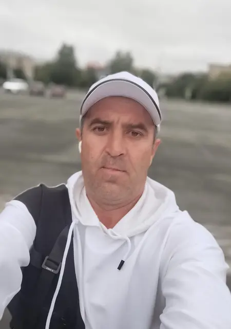 Денис из Миасса, ищу на сайте знакомства на одну ночь