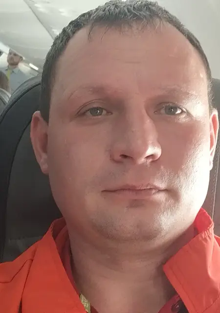 Джон из Сарапула, мне 37, познакомлюсь на одну ночь