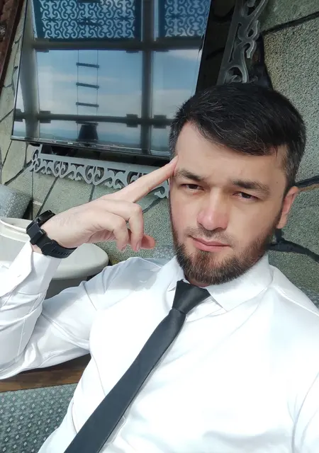 Я Ali, 34, из Грозного, ищу знакомство для приятного времяпровождения