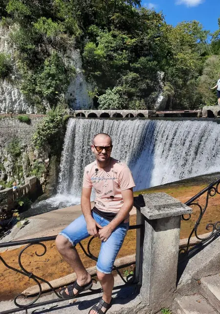 Серж из Апрелевки, ищу на сайте приятное времяпровождение