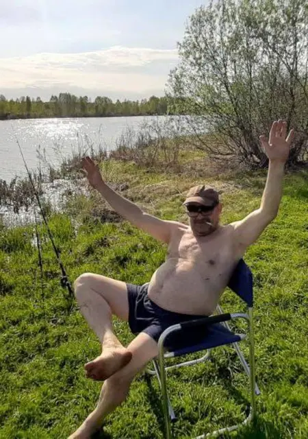 Я Vasiliy, 53, из Екатеринбурга, ищу знакомства без обязательств