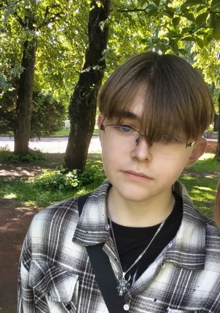 Я Мята, 19, из Калининграда, ищу знакомство для постоянных отношений