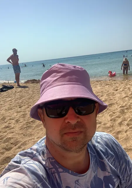 Max из Тихорецка, ищу на сайте знакомства на одну ночь